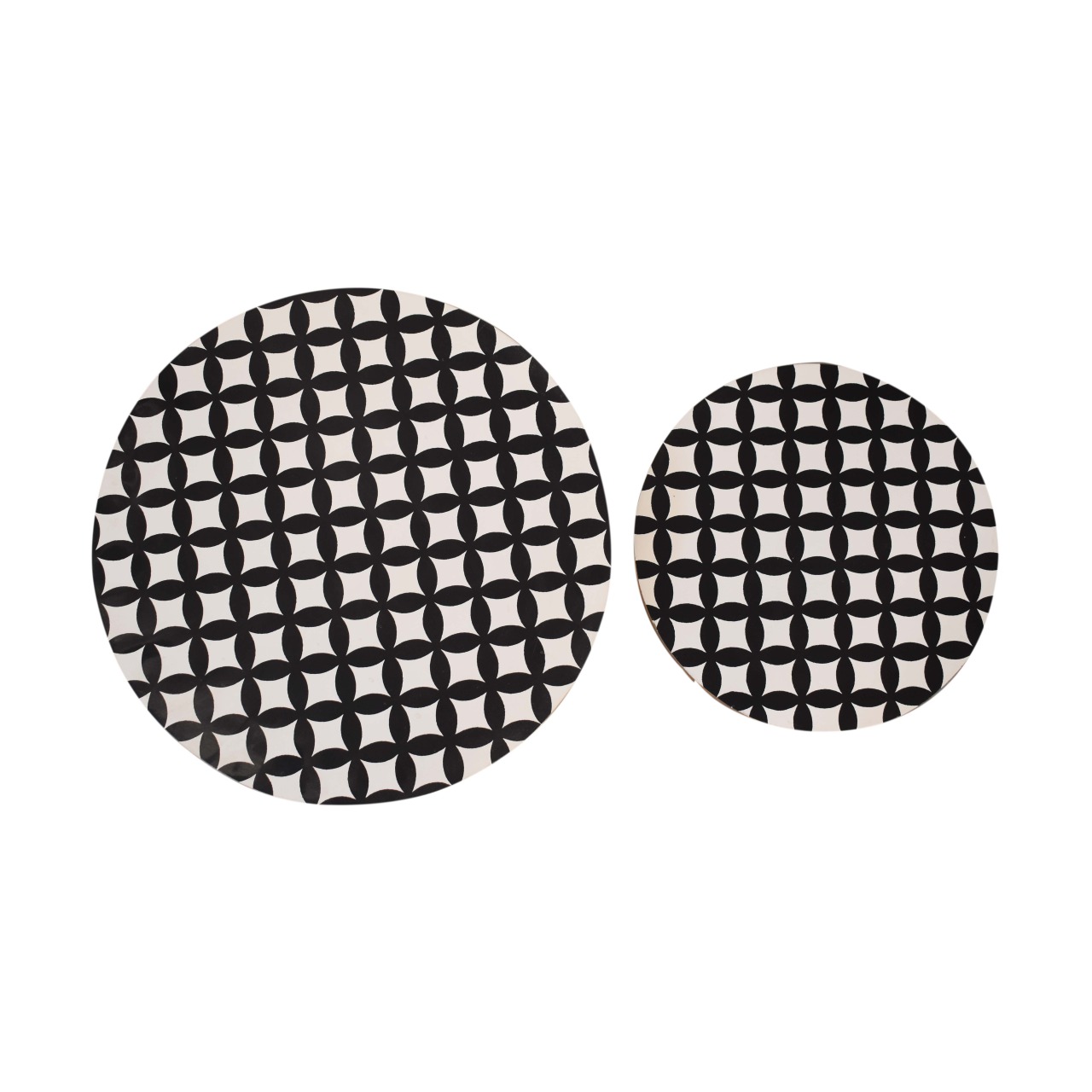 Monochrome End Table - Image 8