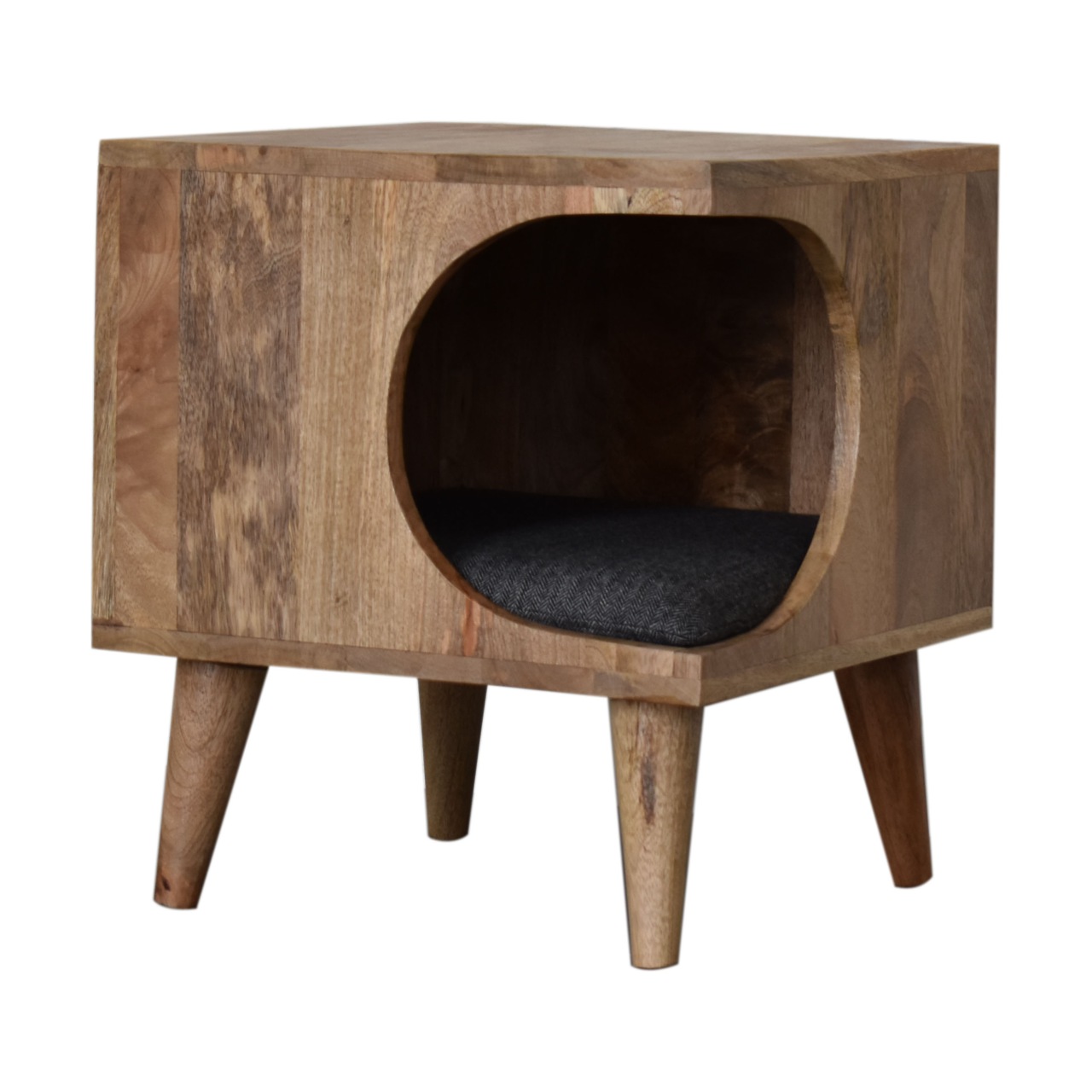 Nordic Cut-out Pet Bed - Image 4