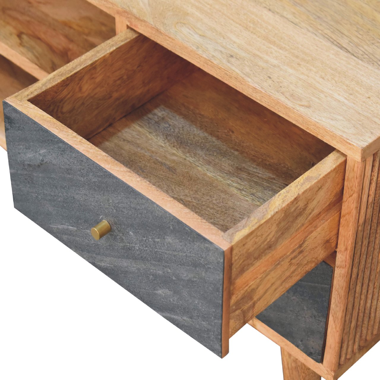 Slade Media Unit - Image 7