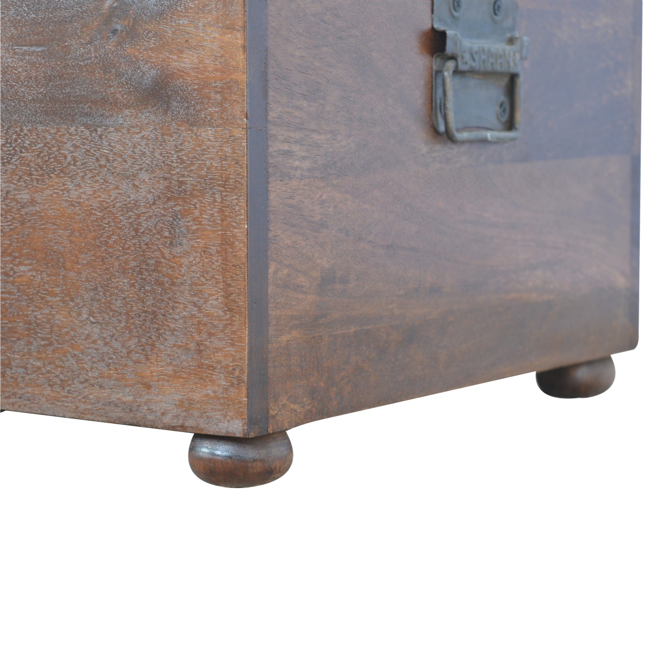 White Linen Storage Trunk - Image 5